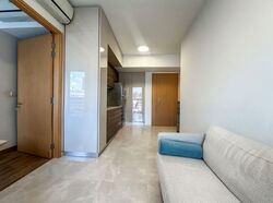 Commonwealth Towers (D3), Condominium #559252271